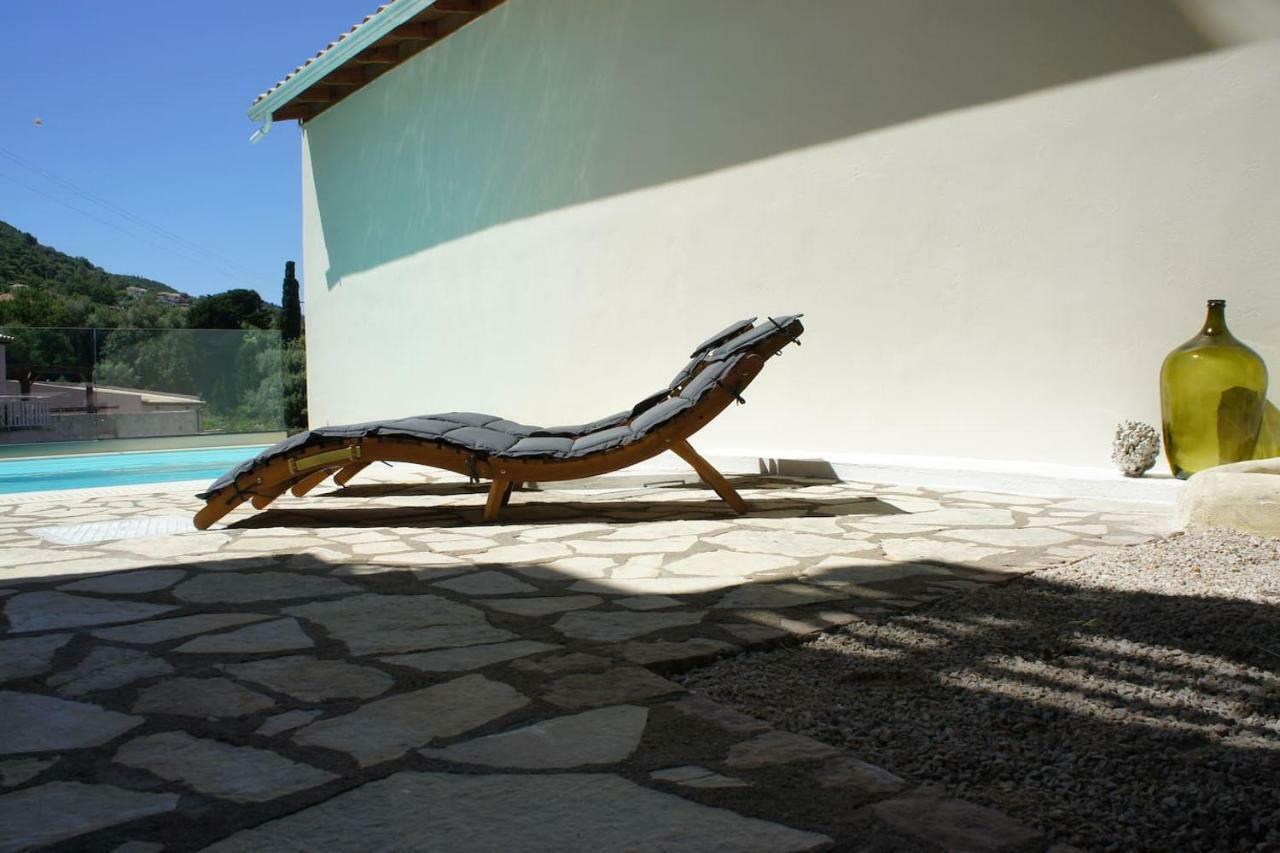 Villa Saint George Никиана Экстерьер фото